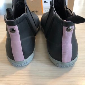 Bogs waterproof shoes, size 6 (eur 37)